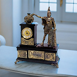 Часы каминные интерьерные