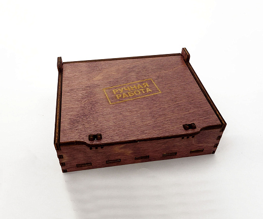 Мужской портсигар "Герб РФ"/ на 9 сигарет. Златоуст