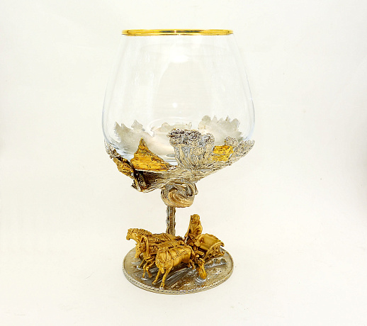 Подарочный бокал для коньяка "Русская тройка" купить с доставкой Подарочный бокал для коньяка "Русская тройка"